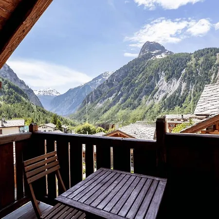 Piazzale Della Funivia - 4br Chalet- If You Want To Book, Please Contact On Wh-ats-app - 0034-635-518-057 !!!! فيلة *